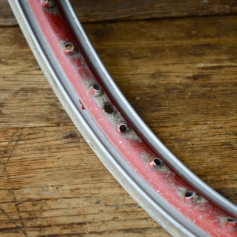 Alufelge 23 x 2,25/2.50 (1.35-19), gebraucht, Breite 47 mm, 36 Loch,  Bohrungsdurchmesser 5,4 mm 