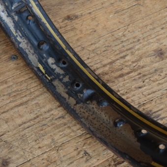 Felge 19 Zoll, schwarz lackiert, Breite 69 mm, Bohrungsdurchmesser 6,5 mm, NOS 