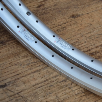 Felgensatz "Rigida Stratos", 559 x 19 (26 Zoll) Aluminium, NOS, Breite 25 mm, Bohrdurchmesser 4,5 mm 