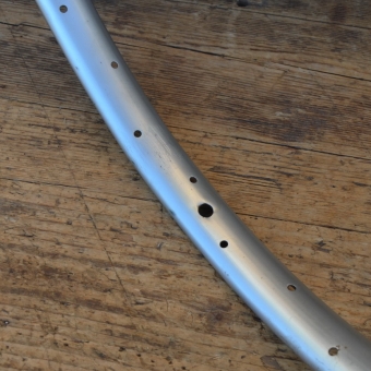 Felge f. Wulstbereifung 24 Zoll, (24 x 1 ½), 36-Loch, original alter Lagerbestand, ggf. leichte Patina 