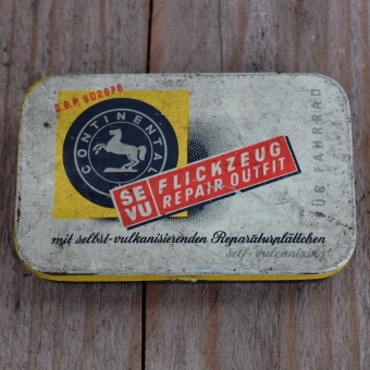 Flickzeug Blechdose "CONTINENTAL" orig. 60 er Jahre, 78 x 49 x 15 mm, ohne Inhalt 