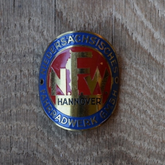 Steuerkopfschild N.F.W. Niedersächsische Fahrrad Werke, 50er Jahre, Originalschild aus Sammlungsbestand 
