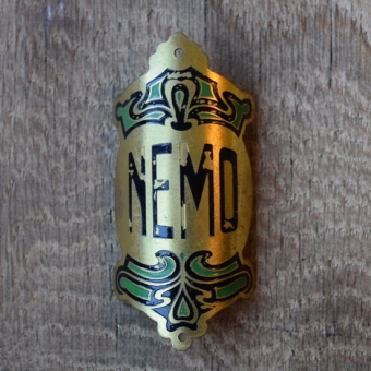 Steuerkopfschild Nemo, 20-30er Jahre, Originalschild aus Sammlungsbestand 