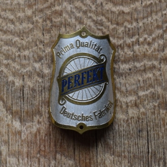 Steuerkopfschild Perfekt, 30er Jahre, Originalschild aus Sammlungsbestand 