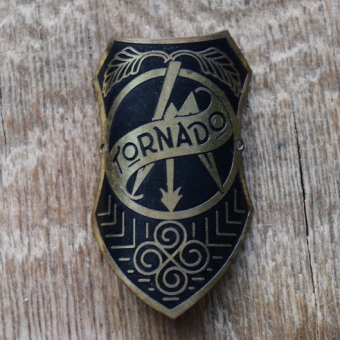 Steuerkopfschild Tornado, 30er Jahre, Originalschild aus Sammlungsbestand 