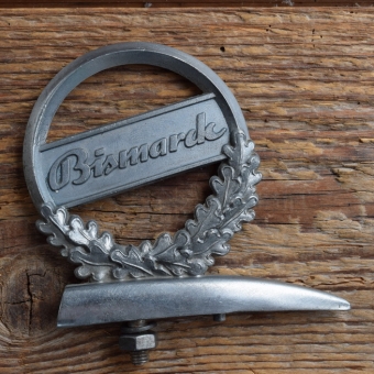 Schutzblechfigur BISMARCK, Alu Druckguss, orig. Altbestand 50er Jahre, Zustand siehe Bild 