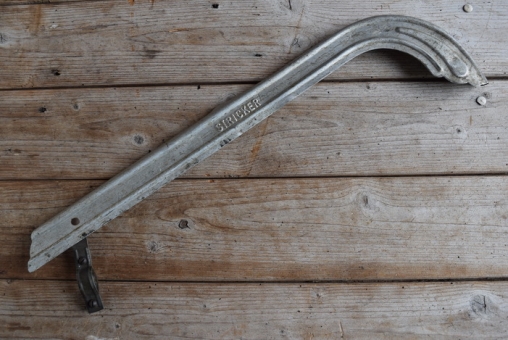 Kettenschutz "STRICKER", Länge c.a. 50 cm, orig. 50er J., unrestaurierter Zustand gem. Bildern 