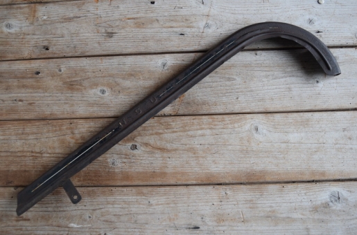 Kettenschutz "NSU" - kleine durchgeschliffene Stelle, Länge c.a. 51 cm, orig. 50er J., unrestaurierter Zustand gem. Bildern 