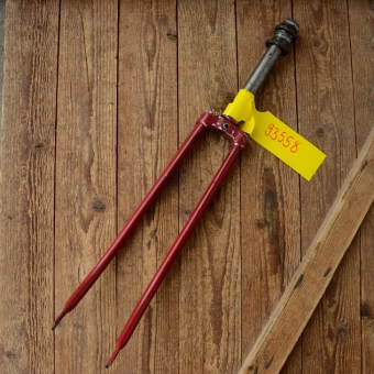 Gabel 28"orig. 50er J. unrestauriert, Schaftlänge 212 mm, Scheidenlänge 397 mm, Weite oben 59 mm, Zustand siehe Bilder  