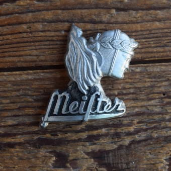 Schutzblechfigur MEISTER, Alu Druckguss, orig. Altbestand 50er Jahre, Zustand siehe Bild 