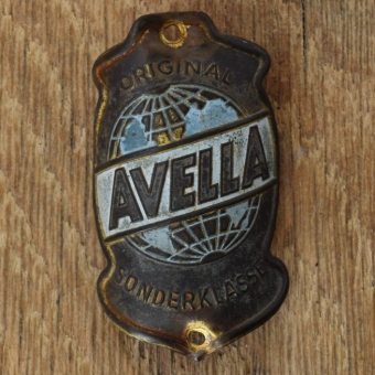 Steuerkopfschild AVELLA, 50er Jahre, Originalschild aus Sammlungsbestand 