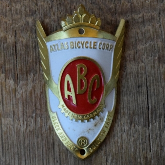 Steuerkopfschild ABC ATLAS BICYCLE CORP., 70er Jahre, Originalschild aus Sammlungsbestand 