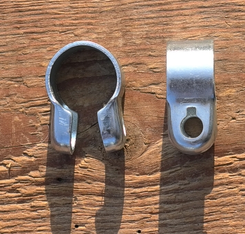 Lenkerbefestigungsschelle, glanzverzinkt, passend für 22 mm Lenker montiert in 1" Gabeln 