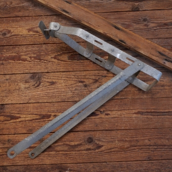 Gepäckträger,Bandeisen, seltene Aluminium-Ausführung, ca. 27 x 16cm, orig. 30er Jahre, gebr., passend für 28er Fahrräder 