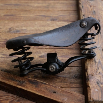 Sattel, Damen, HAMMOCK, Leder braun, Gestell verchromt, 30er J., gebr. 