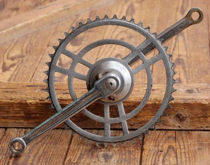 Tretlager HERCULES für Tourenrad, orig. 50er J., verchromt, Glocken-Keillager, gebr. 