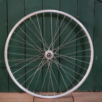 Laufrad hinten, 26 Zoll (559mm), für MTB, GRÜNERT Alu-Felge, Hohlkammer, silber, ALTENBURGER-Nabe, neuwertig 
