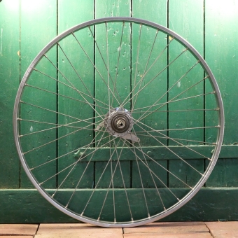 Laufrad hinten, 28 Zoll (622mm), Westwood chrom, Sturmey Archer 3-Gang Trommelbremse, gebr.   