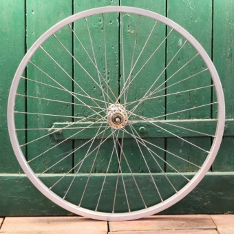 Vorderrad 24 Zoll (507), für Drahtbereifung, SCHÜRMANN Alu-Felge, Nabe QUANDO, NOS 