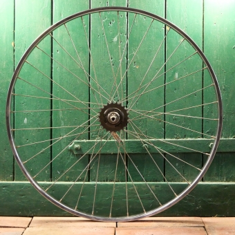 Hinterrad 28 Zoll (622), 1980er/90er J., Felge Rigida, Nabe Torpedo 3-Gang, gebr. 