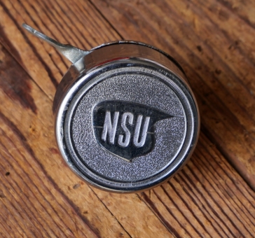 Fahrrad/Moped Klingel Deckel "NSU", orig. 50er Jahre, verchromt 
