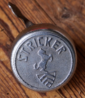 Fahrrad/Moped Klingel Deckel "Stricker", orig. 30er Jahre, verchromt 