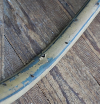 Wulstfelge, 28 x 1.75 (635mm), ockerfarbig lackiert, Breite ca. 32mm, 36 Loch, NOS 