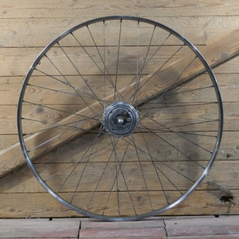 Vorderrad, 28 Zoll (622),mit WEINMANN-Felge, nirosta, 1979, Breite 29 mm, Nabe STURMEY ARCHER Dynahub, gebr. 