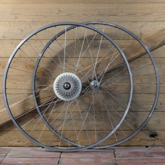 Laufradsatz für Drahtbereifung 28 Zoll (622), 1970er/80er J., für Rennrad, MAVIC Module 3 CD-Felge, SHIMANO-Naben, gebr. 