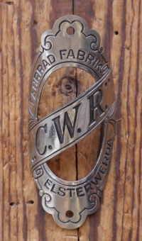 Steuerkopfschild C.W.R./ Elsterwerder, 10er/20er Jahre, Messing vernickelt, Originalschild aus Sammlungsbestand 