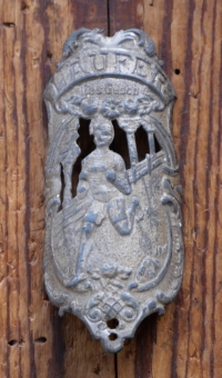 Steuerkopfschild LÄUFER, 10er/20er Jahre, Grauguss lackiert, Originalschild aus Sammlungsbestand 