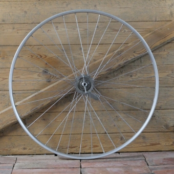 Hinterrad 26 Zoll (650B), 60er J., WEINMANN Drahtreifenfelge, Alu poliert,  Nabe: SACHS Torpedo 3-Gang Mod. 515, NOS 