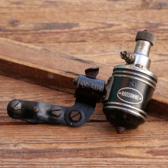 Dynamo Radsonne, gr. Ausführung, orig. 1930er Jahre, Rechtsläufer, 6V/2,1W, verchromt/schwarz, gebr. 