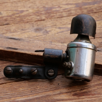 Dynamo Riemann, orig. 30er Jahre, 6V/3W, Rechtsläufer, verchromt, gebr. 