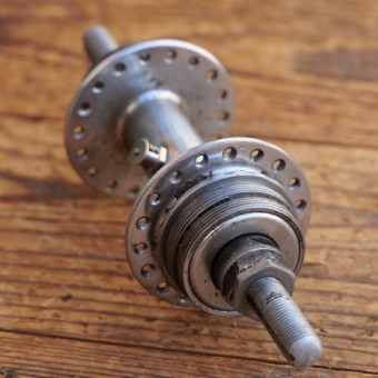 Nabe Hinterrad Fahrrad, F&S Rennnabe, 30er J., verchromt, Ritzelaufnahme beidseitig (Wendenabe), gebr. 