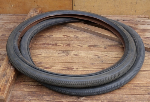 Reifensatz Fahrrad, MALOYA Pilot, Französisches Fabrikat, 26 x 1 1/2, Wulst, 30er-50er Jahre, schwarz, gebr. 