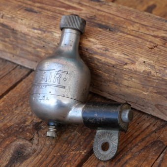 Dynamo ECLAIR, Schweiz orig. 1940er/50er Jahre, Linksläufer, 6V/0,35A, Stahl verchromt, gebr. 