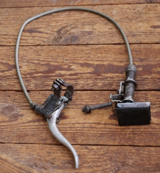 Stempelbremse WIPPERMANN mit Seilzug u. Hebel, orig. 30er-50er J., verchromt, Hebel Alu, gebr. 